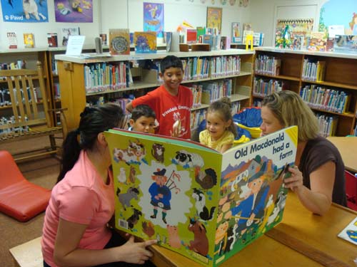 Kids Reading